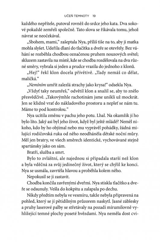 Golden, Christie: UČEŇ TEMNOTY